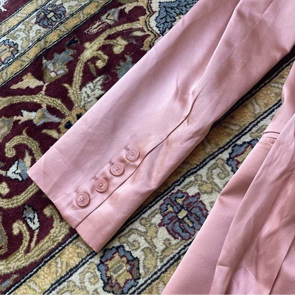 L’AGENCE Everly Wrap Blazer - Picture 10 of 16